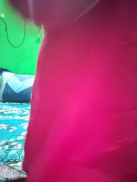 Snapshot of Curvy_shivani chatting on July 19, 7:54 pm Curvy shivani online show from July 19, 7:54 pm
