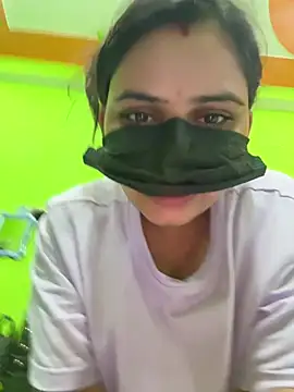 Snapshot of Curvy_shivani chatting on July 8, 9:48 pm Curvy shivani online show from July 8, 9:48 pm
