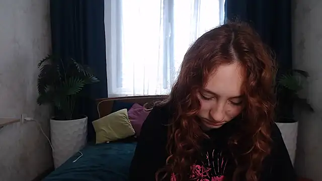 ModelGyrl online show from July 2, 3:23 am