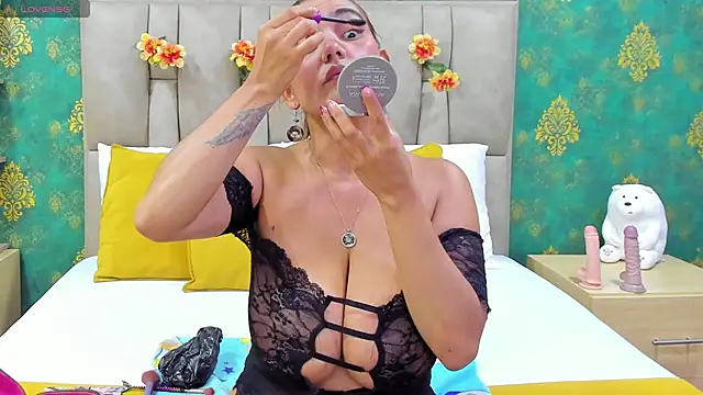 SamyPrincexx online show from April 10, 9:33 pm