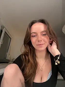 Cherry-Bean online show from June 2, 5:13 pm