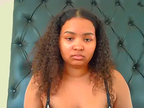 indianaphrodite1 online show from June 2, 6:46 am
