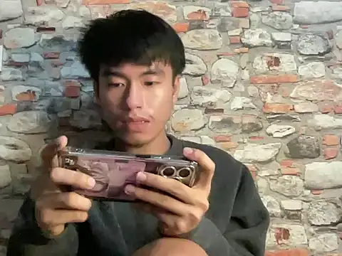 grumpyyy2003 online show from July 20, 10:39 am