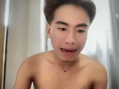grumpyyy2003 online show from June 28, 2:51 am