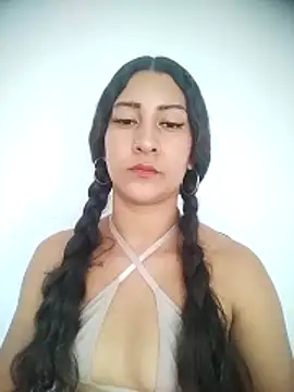 Snapshot of ScarletLovee_ chatting on June 2, 8:20 pm ScarletLovee online show from June 2, 8:20 pm