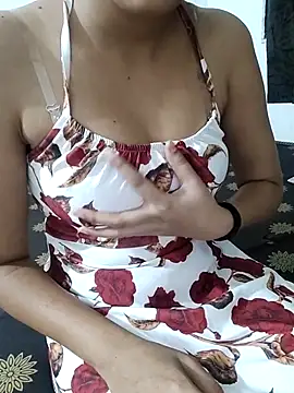 Snapshot of _Hornybabe chatting on June 18, 2:00 pm Hornybabe online show from June 18, 2:00 pm