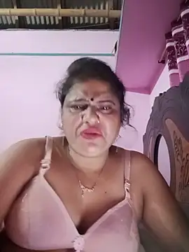 Maya Vabi online show from June 16, 2:39 pm
