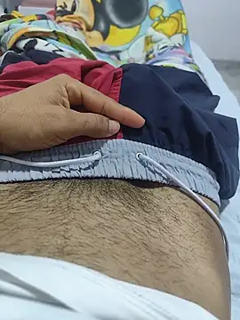 andersonjose12 online show from May 28, 1:06 pm