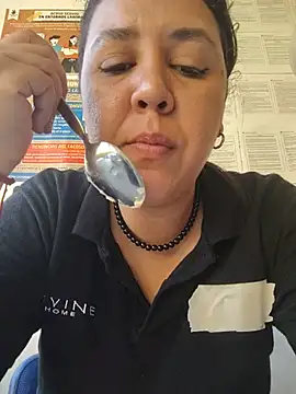 grandotavenus185 online show from July 10, 1:55 pm