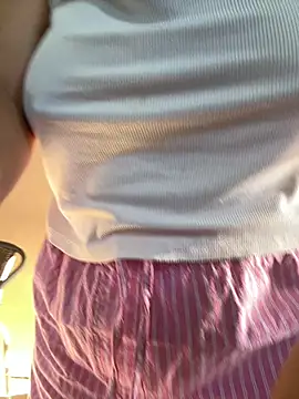 evaxxxcurvyxxx online show from July 6, 4:52 am