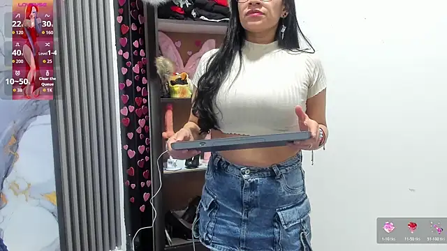 Taylorr38 online show from July 16, 8:44 am