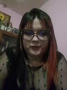 curvy latina online show from July 12, 4:57 am