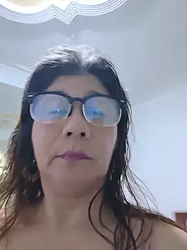 fire mommy online show from June 19, 10:25 pm