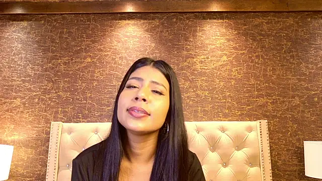 Snapshot of jessy_fortune chatting on July 4, 4:11 pm jessy fortune online show from July 4, 4:11 pm