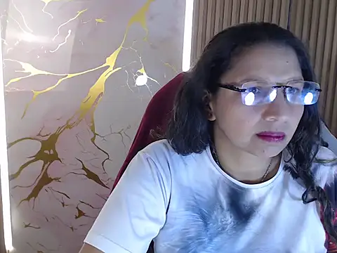 Snapshot of Danna_Sg chatting on June 16, 4:12 am Danna Sg online show from June 16, 4:12 am