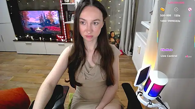 Snapshot of Maryana_Ro chatting on June 7, 9:20 pm Maryana Ro online show from June 7, 9:20 pm