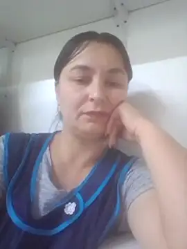 Snapshot of PolarLights35 chatting on July 8, 8:59 am PolarLights35 online show from July 8, 8:59 am