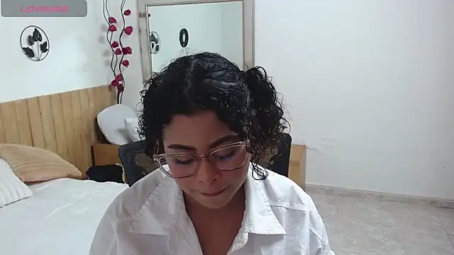 Snapshot of LILI_NORD chatting on May 31, 12:11 pm LILI NORD online show from May 31, 12:11 pm