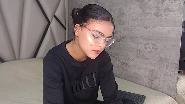 Snapshot of Abbyy_23 chatting on July 12, 10:16 am Abbyy 23 online show from July 12, 10:16 am