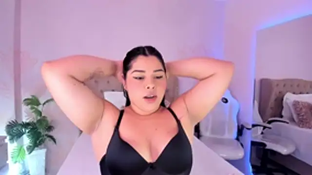 EmilySanchezz online show from July 9, 12:26 pm