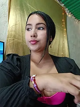 shantall cute online show from June 14, 8:48 am