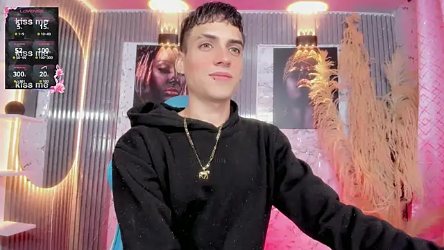 latino boyy  online show from June 4, 9:25 am