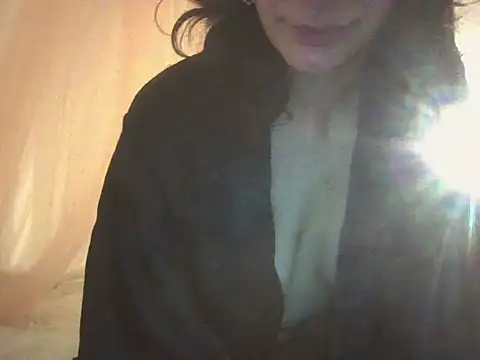 Snapshot of Nyx_Nuit chatting on June 14, 12:18 am Nyx Nuit online show from June 14, 12:18 am