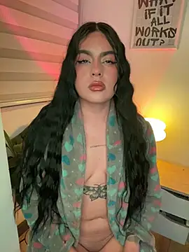Snapshot of April_sutra chatting on July 22, 7:32 am April sutra online show from July 22, 7:32 am