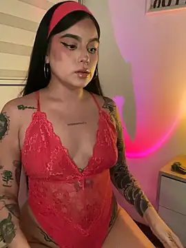 Snapshot of April_sutra chatting on June 25, 1:36 am April sutra online show from June 25, 1:36 am