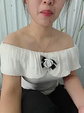 Snapshot of Ure_sexy chatting on June 13, 8:45 am Ure sexy online show from June 13, 8:45 am