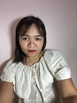 Snapshot of Ari_baby9 chatting on June 1, 2:17 pm Ari baby9 online show from June 1, 2:17 pm