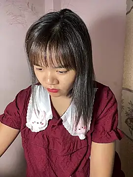 Snapshot of Ari_baby9 chatting on June 30, 9:59 pm Ari baby9 online show from June 30, 9:59 pm