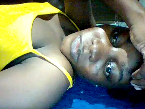 zainaxxxxx online show from June 19, 9:31 pm