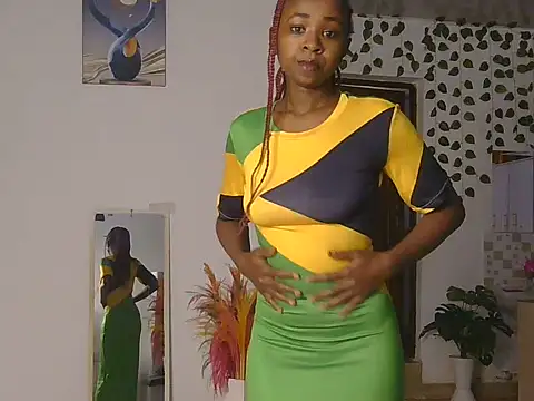 Snapshot of Skyy_Brown chatting on June 17, 4:01 am Skyy Brown online show from June 17, 4:01 am