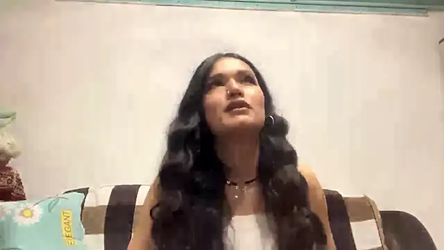 Snapshot of LisetteParajon chatting on May 29, 6:03 pm LisetteParajon online show from May 29, 6:03 pm