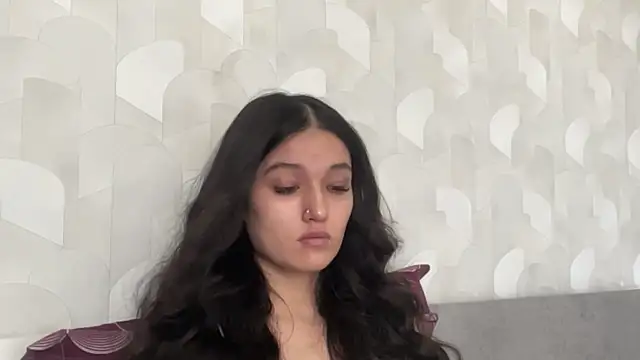 Snapshot of LisetteParajon chatting on July 11, 5:52 am LisetteParajon online show from July 11, 5:52 am