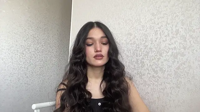 Snapshot of LisetteParajon chatting on July 7, 6:47 am LisetteParajon online show from July 7, 6:47 am