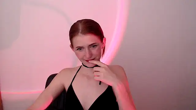 ViolaHot  online show from May 29, 7:53 pm