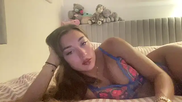 Snapshot of Stripper_SofiaX chatting on June 1, 12:22 am Stripper SofiaX online show from June 1, 12:22 am