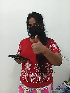 Snapshot of Riya_hot8 chatting on July 8, 9:21 am Riya hot8 online show from July 8, 9:21 am