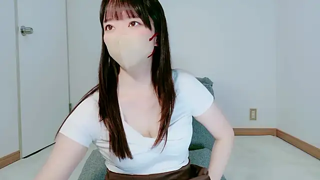 Hikari  o00 online show from June 6, 1:55 am
