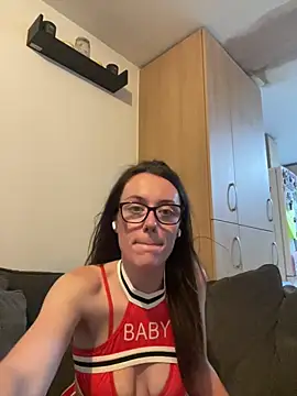 Laurenwexx online show from May 27, 7:32 pm