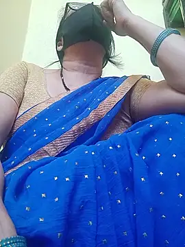 Snapshot of hi-bhabhi chatting on June 3, 6:36 am hi-bhabhi online show from June 3, 6:36 am