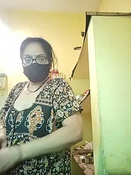 Snapshot of hi-bhabhi chatting on June 2, 12:38 pm hi-bhabhi online show from June 2, 12:38 pm