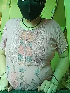 Snapshot of hi-bhabhi chatting on June 1, 3:18 am hi-bhabhi online show from June 1, 3:18 am