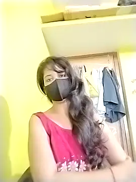Snapshot of cutieNancy89 chatting on June 7, 9:14 am cutieNancy89 online show from June 7, 9:14 am