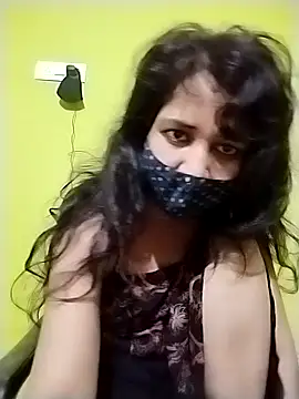 Snapshot of cutieNancy89 chatting on June 13, 6:28 pm cutieNancy89 online show from June 13, 6:28 pm
