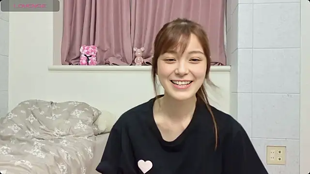 Snapshot of -Ria1022- chatting on July 18, 3:31 pm -Ria1022- online show from July 18, 3:31 pm