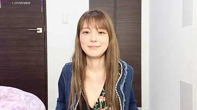 Snapshot of -Ria1022- chatting on June 2, 6:24 am -Ria1022- online show from June 2, 6:24 am