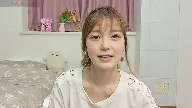Snapshot of -Ria1022- chatting on June 20, 3:17 pm -Ria1022- online show from June 20, 3:17 pm